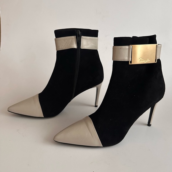 Bruno Magli Pumps/high heels. schwarz Nappaleder - Picture 2 of 8